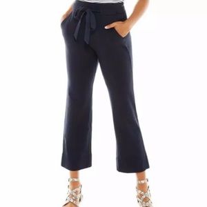 Cabi Easy Crop Pants 5177, NWOT